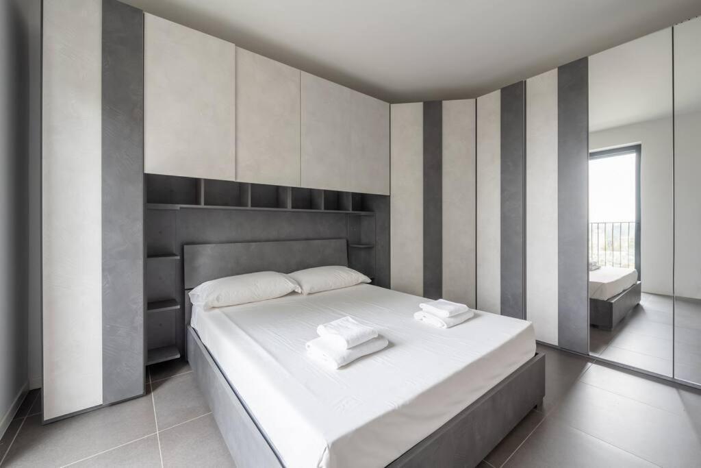 We Home - Uptown74 Bloom Apartment - Milano Экстерьер фото